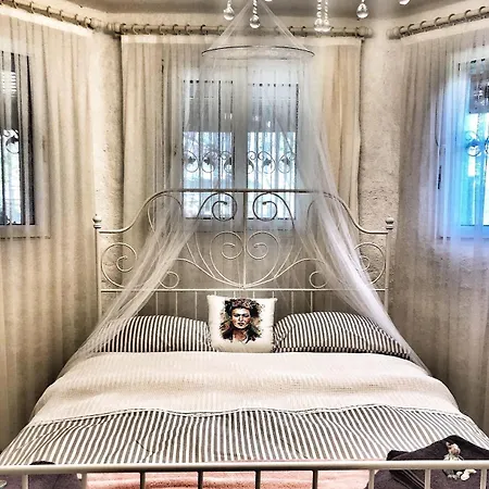 Otel Mayko Ev *